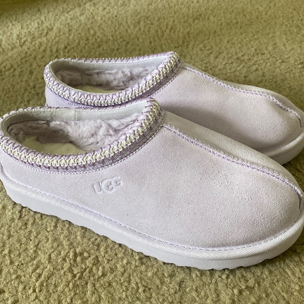 UGG Tasman Slipper Size 10 In Lavender